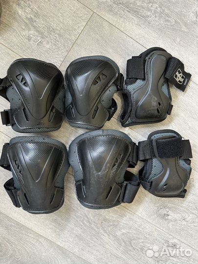 Женские роликовые коньки Rollerblade + защита