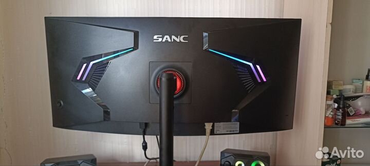 Монитор M3461UPD (Огромный)