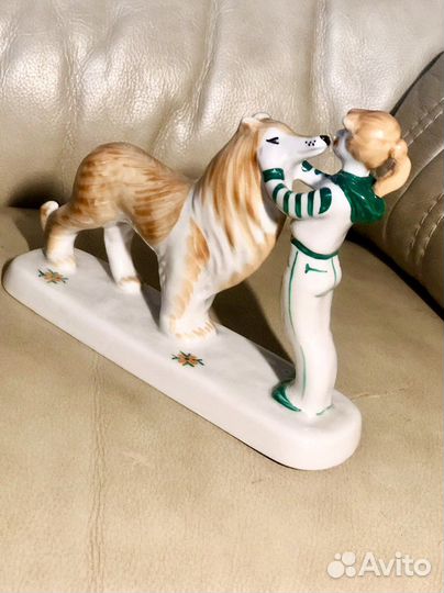 Статуэтка Девочка Катя и собака Тамбей