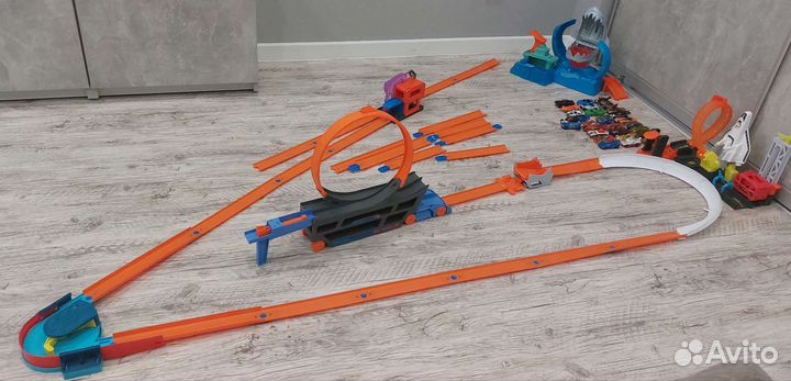 Hot wheels игровой набор