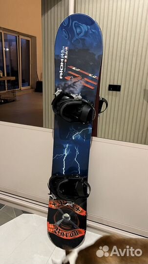 Сноуборд с креплениями 149