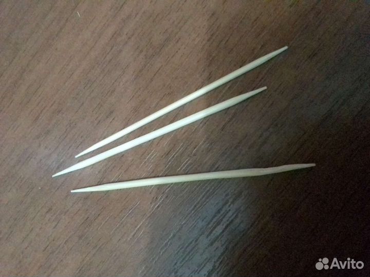 Продам 3 зубачистки