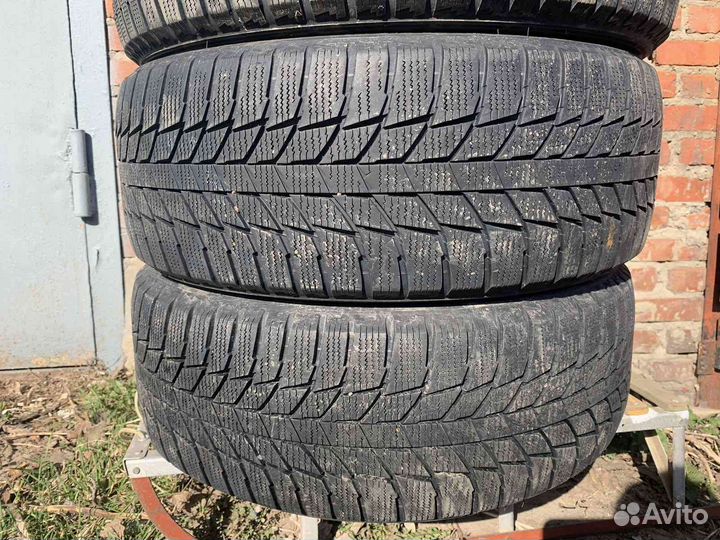 Triangle WinterX TW401 215/50 R17