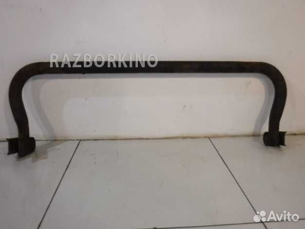 Стабилизатор передний