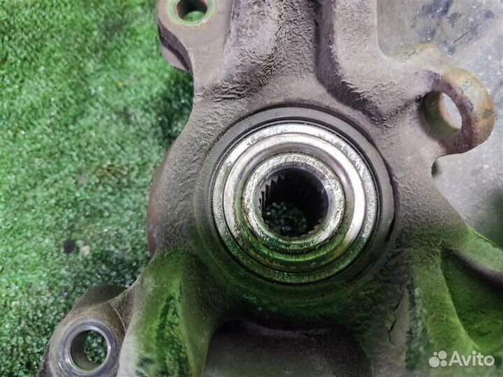 Кулак передний правый KIA RIO 2 (JB) 2006