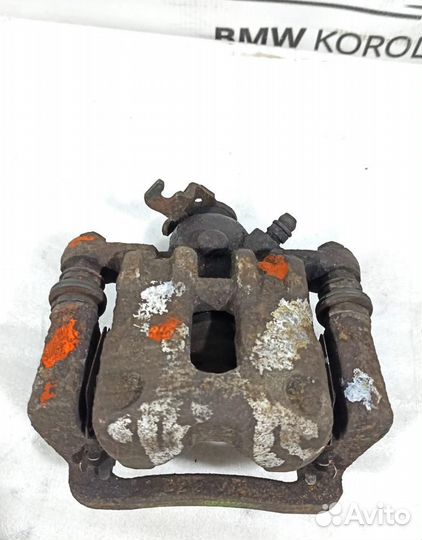 Суппорт тормозной задний правый Honda Civic viii 5