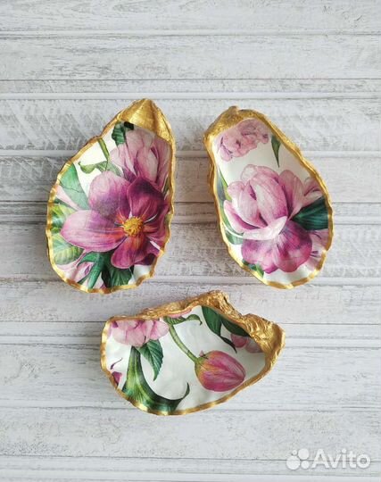 Подставка для украшений из раковин устриц