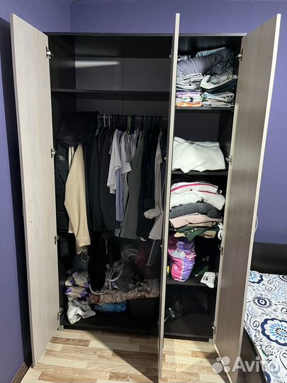 Шкаф распашной б/у