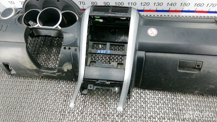 Торпедо Suzuki Grand Vitara II (2005–2016)