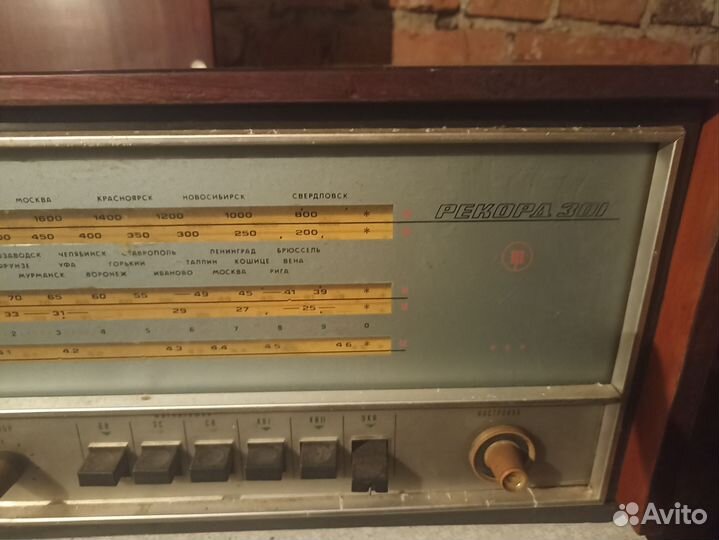 Радиола рекорд 301