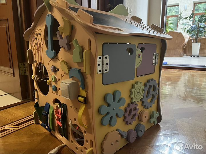 Бизиборд Zania toy