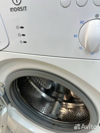 Стиральная машина indesit