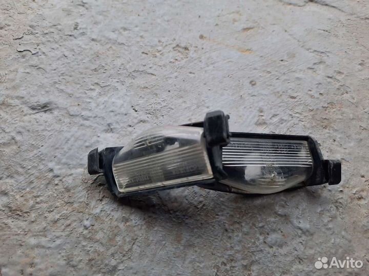 Подсветка заднего номера Мазда 3 BK