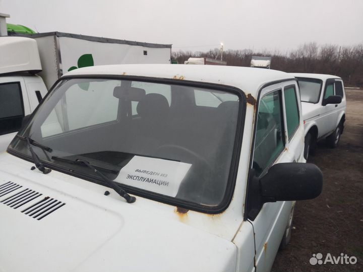 LADA 4x4 (Нива) 1.7 МТ, 2015, 300 000 км