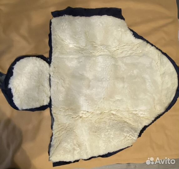 Меховой конверт в коляску овчина