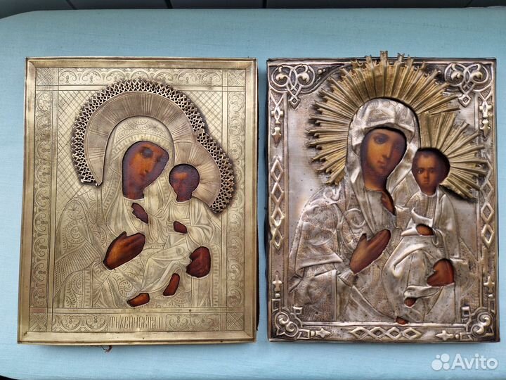 Старинные иконы 22х27 Богородица Тихвинская оклад
