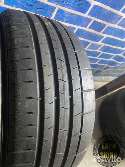 Pirelli P Zero PZ4 235/35 R20
