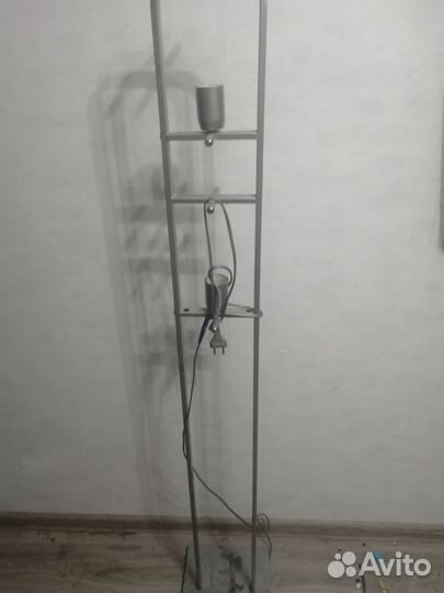 Стойка с лампочками