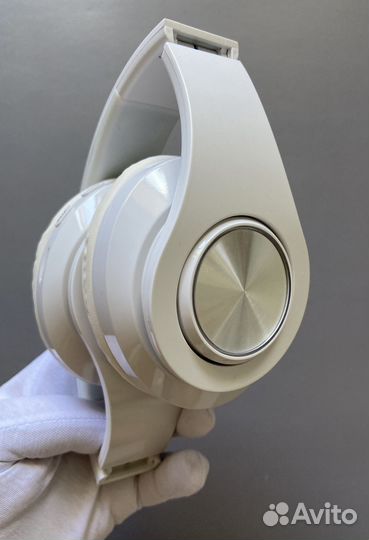 Беспроводные наушники