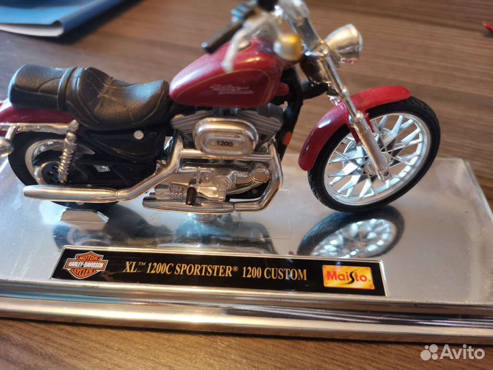 Мотоцикл модель