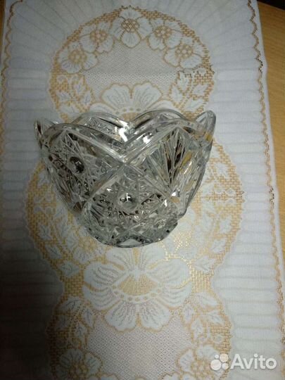 Ваза хрустальная