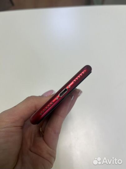 iPhone SE (2022), 128 ГБ