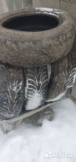 Yokohama IceGuard Stud IG65 185/65 R15