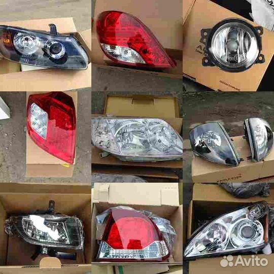 Фонарь задний toyota hilux 15- RH