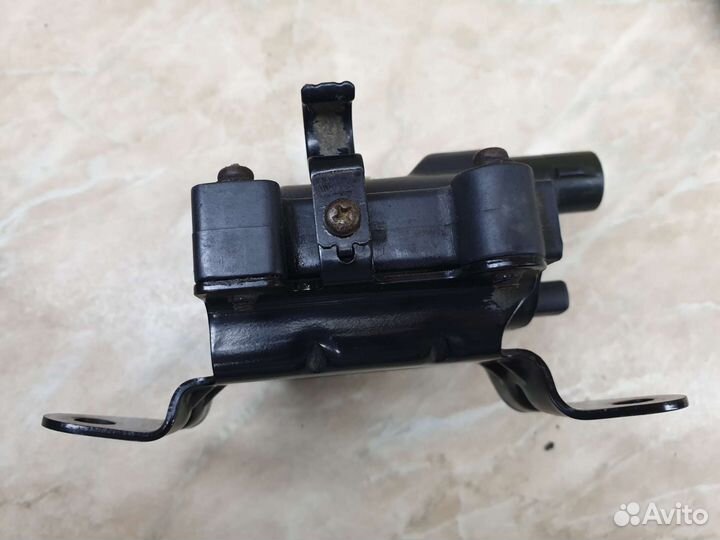 Катушка зажигания toyota carina E 19500-74090