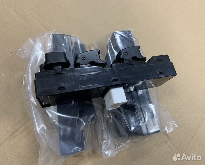 Блок управления стеклоподъемника Хендай Соната