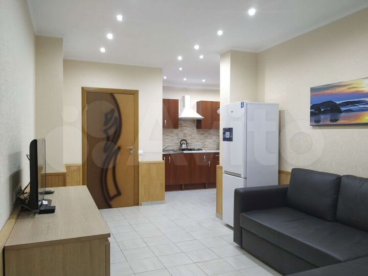 1-к. квартира, 42 м², 1/9 эт.