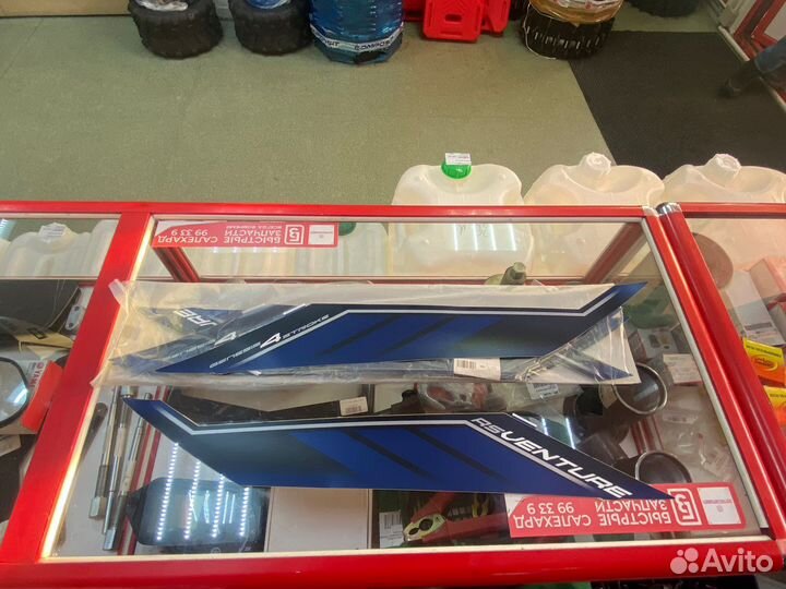 Наклейки на снегоход