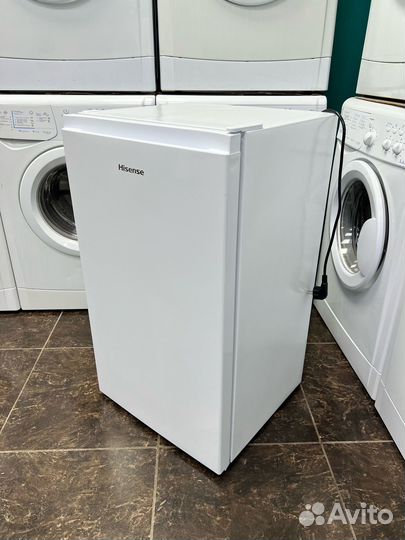 Морозильная камера Hisense FV78D4AWF На гарантии