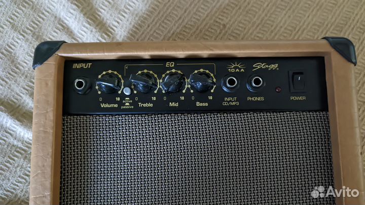 Комбоусилитель для акустической гитары stagg 10 aa