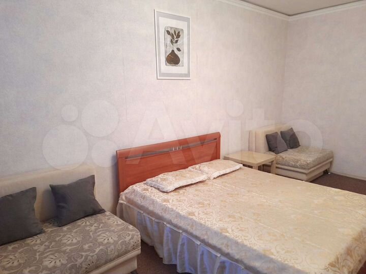 1-к. квартира, 42 м², 2/5 эт.