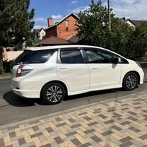 Honda Fit Shuttle 1.5 CVT, 2014, 141 437 км, с пробегом, цена 1 147 000 руб.