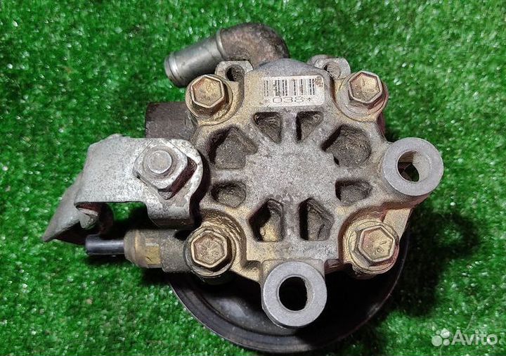 Насос гидроусилителя (гур) Toyota Caldina ZZT241W