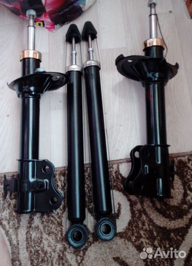 Стойки на машину gelly