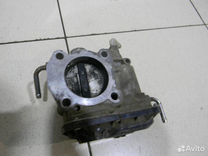 Дроссельная заслонка