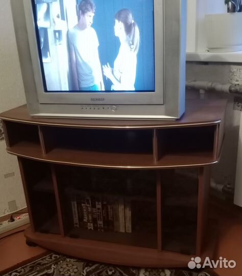 Тумба под телевизор бу