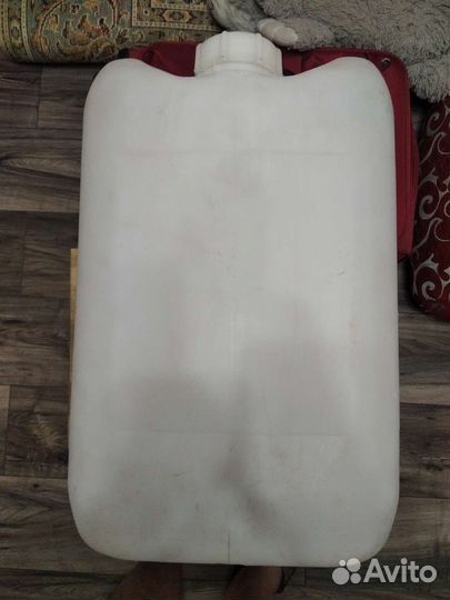 Канистра пластиковая 20 литров