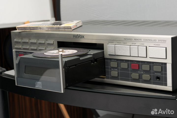 ReVox b225 CD-проигрыватель