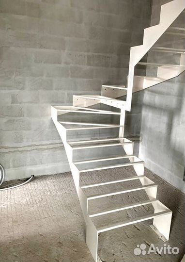 Лестница металлическая. На рынке 10 лет