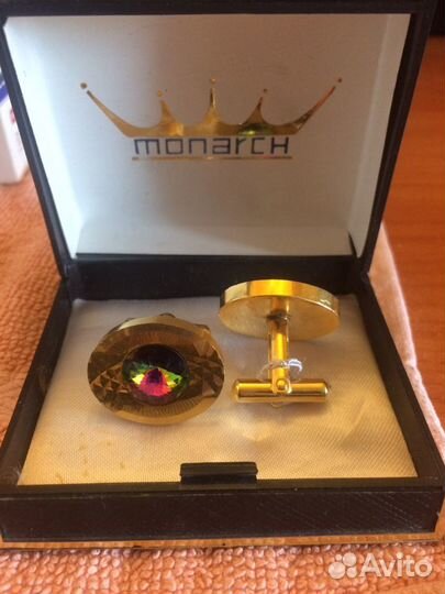 Запонки Monarch