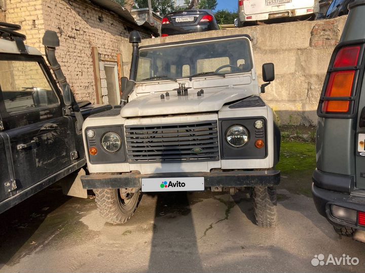 Land Rover Defender 2.5 МТ, 1999, 50 000 км