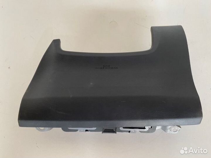 Коленная подушка безопасности левая Toyota Corolla