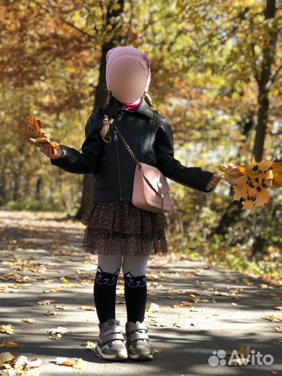 Кожаная куртка для девочки 104