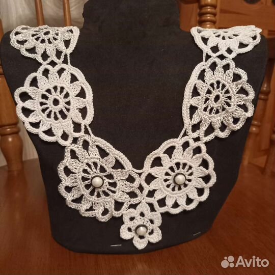 Кружевной воротник