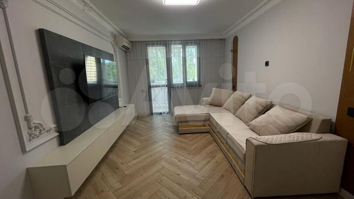 2-к. квартира, 55 м², 2/5 эт.