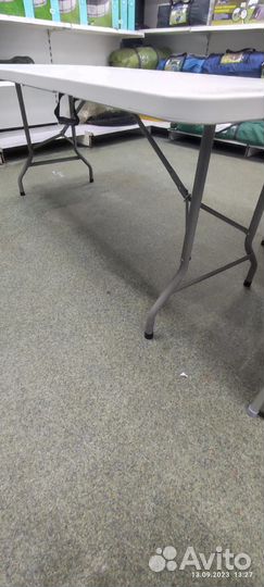 Стол складной пластиковый